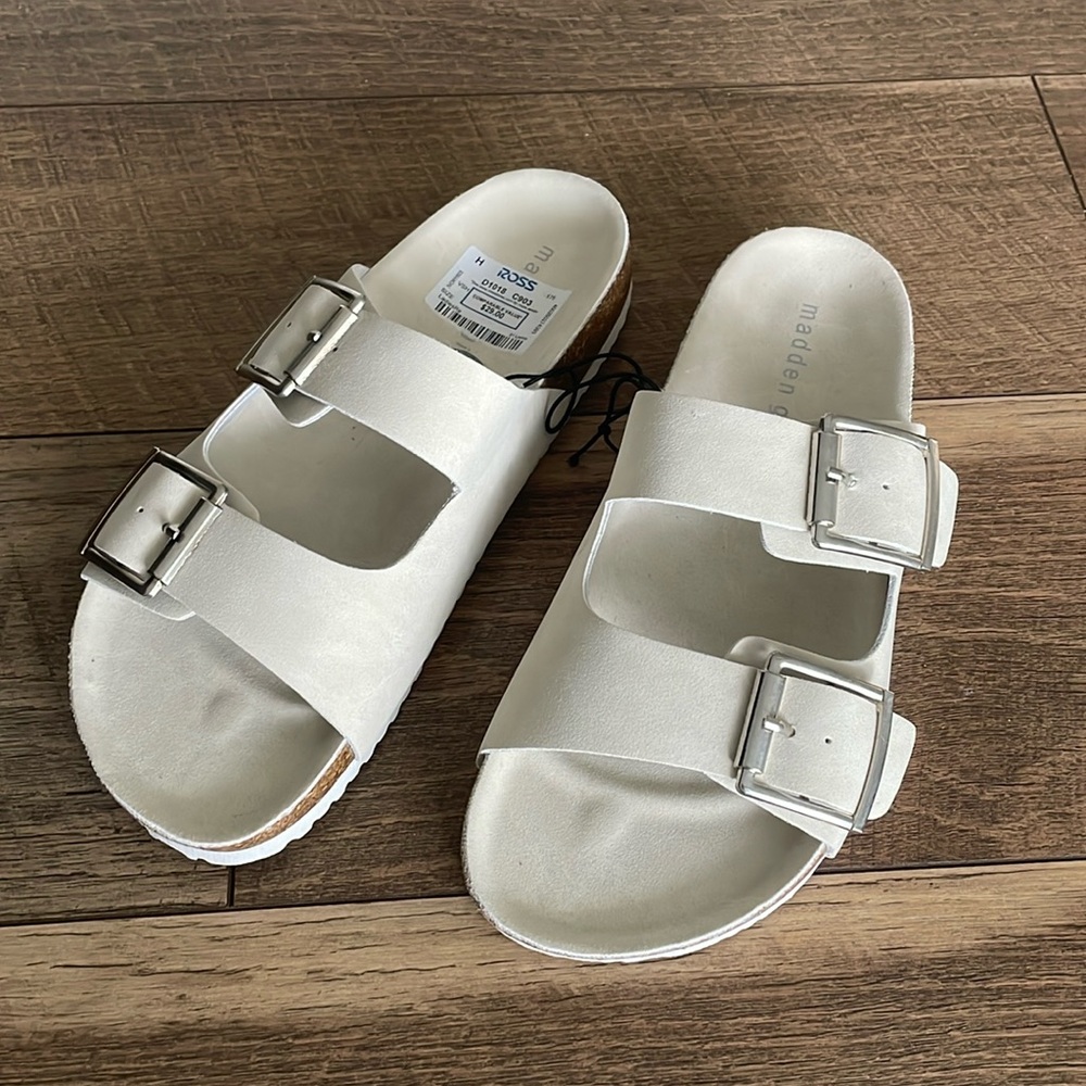 NWT - madden girl sandals